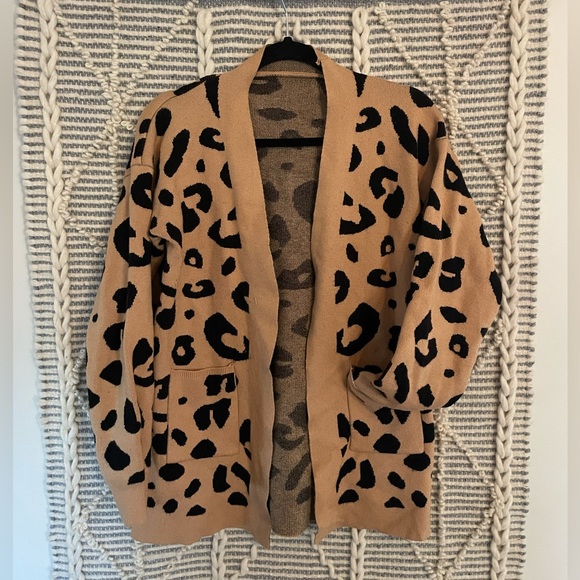 Thick Leopard Cardigan | Size Medium - Picture 1 of 1